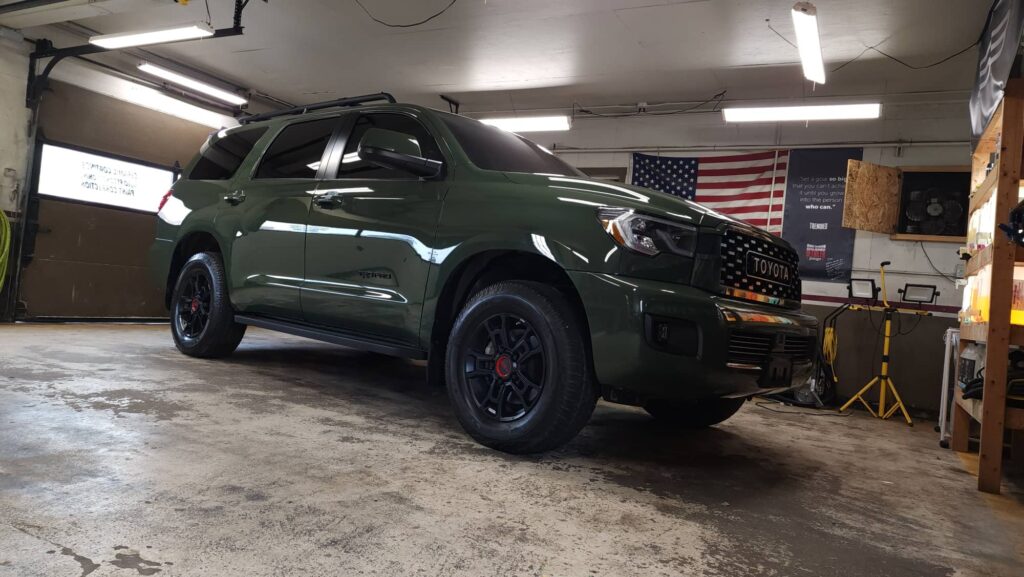 384546061_1083818179452016_4046405123898387403_n